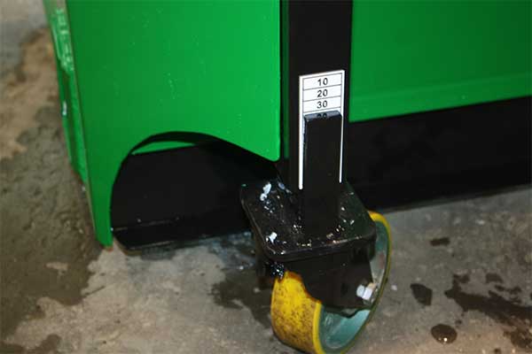 Poultry Shavings Spreader