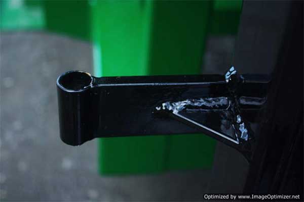 Vertical Tractor Mounted 3PL Wood Splitter