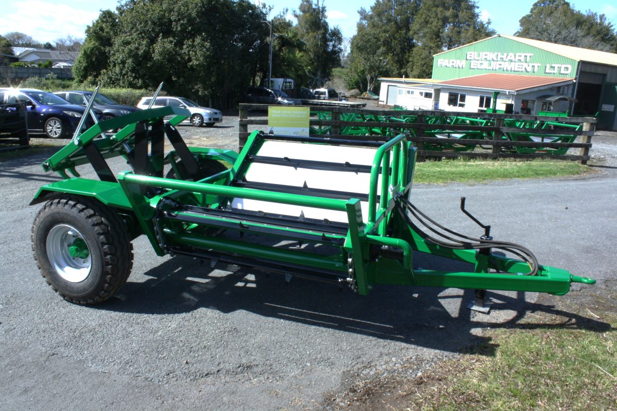 Double Balefeeder
