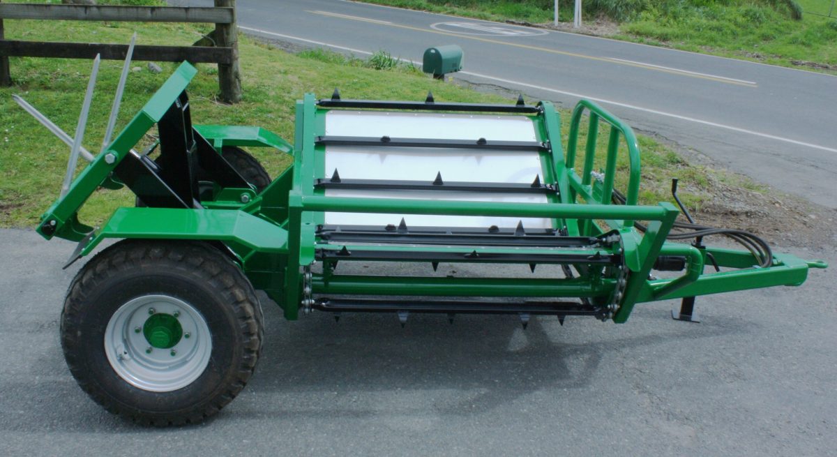 Double Balefeeder