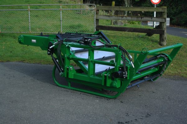 Trough feed Bale Feeder