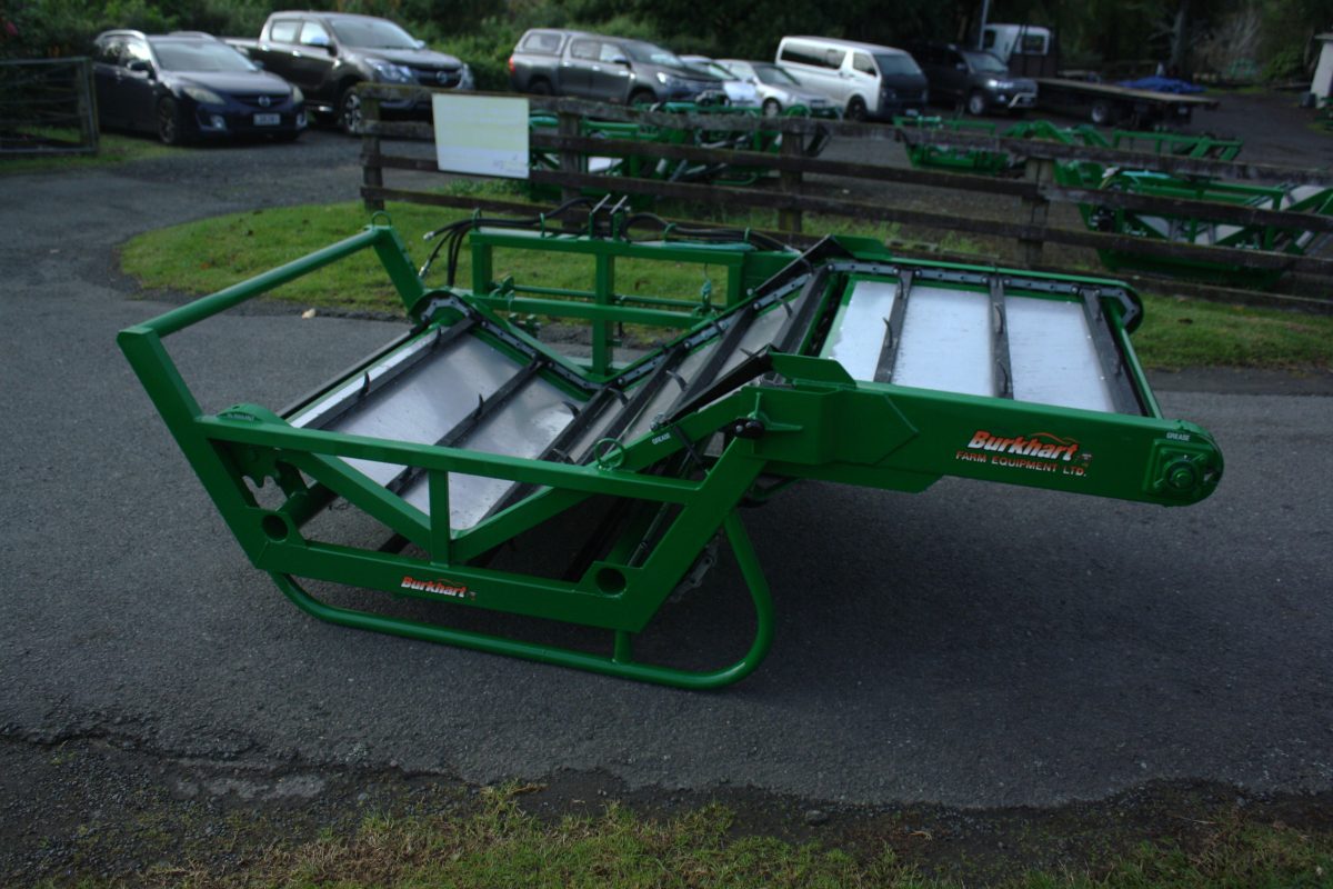 Trough feed Bale Feeder